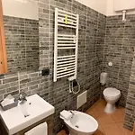 Virginia's Rooms-private Free Parking And Carignano District ゲストハウス
