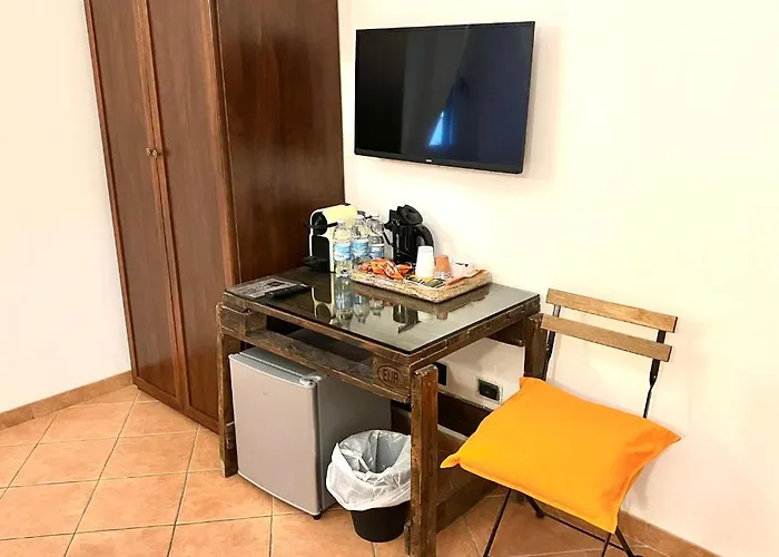 Virginia's Rooms-private Free Parking And Carignano District 4*